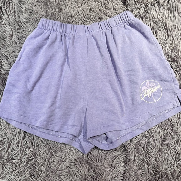 Garage shorts - Picture 1 of 1